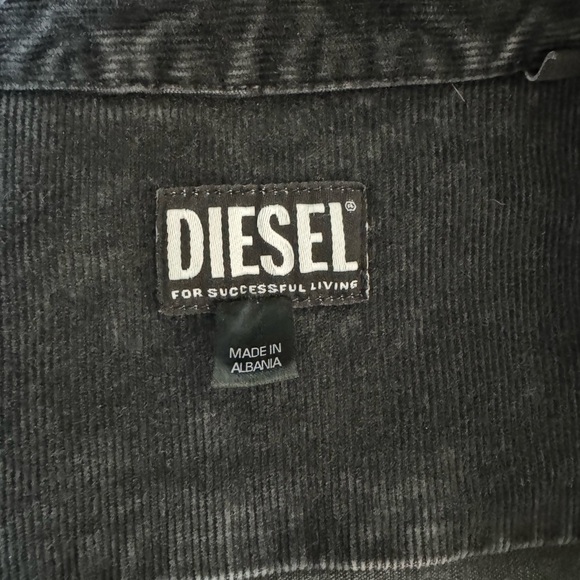 Diesel Corduroy perfect for fall - Picture 2 of 6